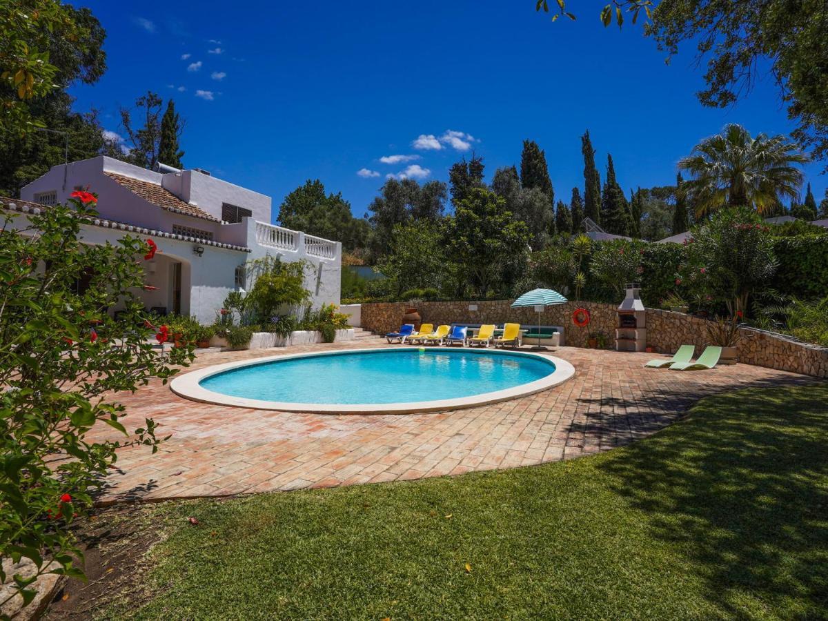 Roofed Villa In Albufeira With Private Swimming Pool Olhos de Agua  Cameră foto